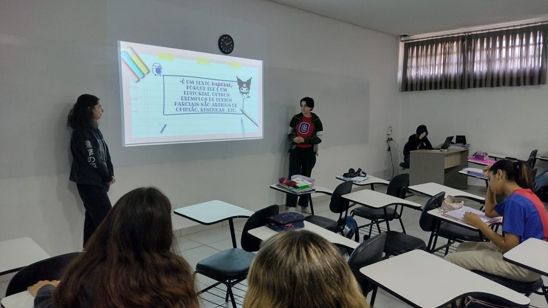 Alunos conduzem aula itinerário de Comunicação Social