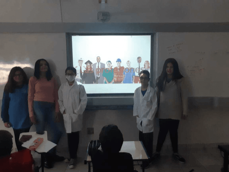 Las Profesiones y los Establecimientos