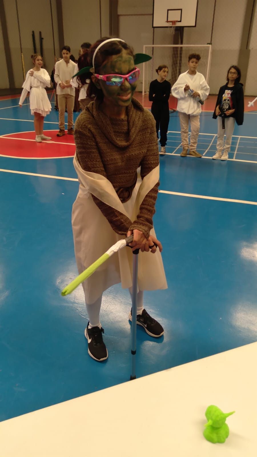 Alunos participam de Concurso de Fantasias