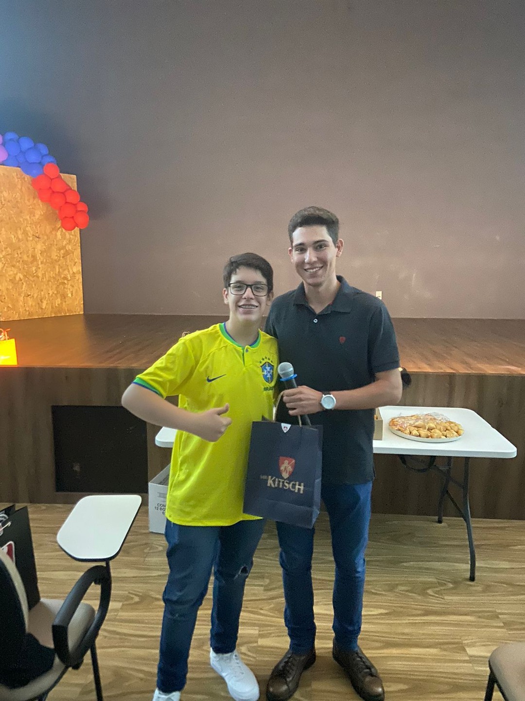 Amigo Secreto do Ensino Médio